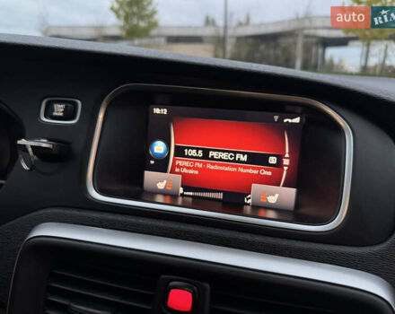 Синий Вольво В40, объемом двигателя 1.97 л и пробегом 194 тыс. км за 13799 $, фото 52 на Automoto.ua