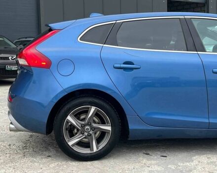 Синій Вольво V40, об'ємом двигуна 2 л та пробігом 283 тис. км за 8500 $, фото 10 на Automoto.ua