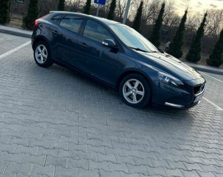 Синий Вольво В40, объемом двигателя 2 л и пробегом 272 тыс. км за 11650 $, фото 6 на Automoto.ua