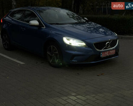 Синий Вольво В40, объемом двигателя 1.97 л и пробегом 194 тыс. км за 13799 $, фото 70 на Automoto.ua