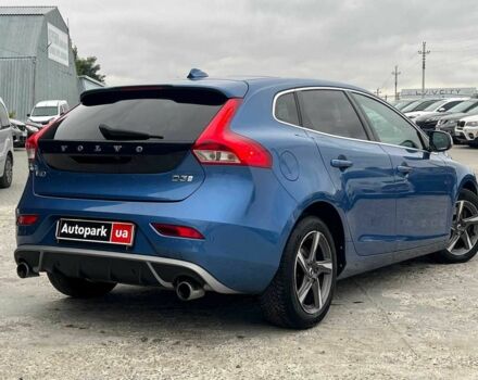 Синій Вольво V40, об'ємом двигуна 2 л та пробігом 283 тис. км за 8500 $, фото 9 на Automoto.ua
