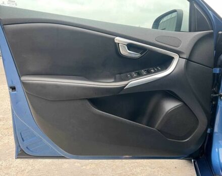 Синій Вольво V40, об'ємом двигуна 2 л та пробігом 283 тис. км за 8500 $, фото 14 на Automoto.ua