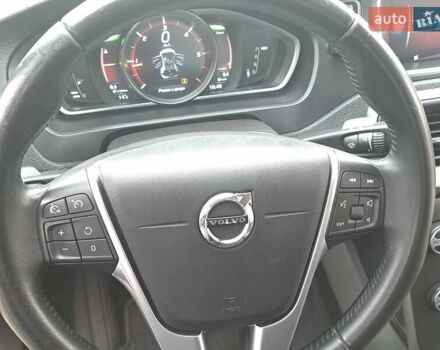 Синий Вольво В40, объемом двигателя 1.97 л и пробегом 229 тыс. км за 13500 $, фото 21 на Automoto.ua