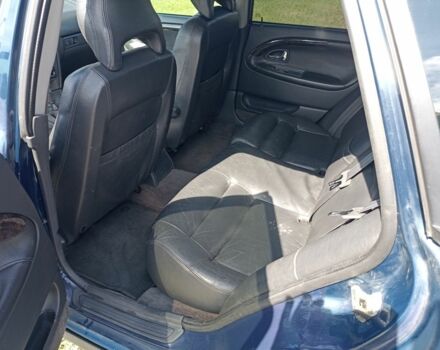 Синий Вольво В40, объемом двигателя 1.9 л и пробегом 303 тыс. км за 1900 $, фото 8 на Automoto.ua