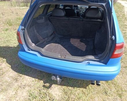 Синий Вольво В40, объемом двигателя 1.9 л и пробегом 303 тыс. км за 1900 $, фото 10 на Automoto.ua