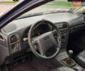 Синій Вольво V40, об'ємом двигуна 1.95 л та пробігом 371 тис. км за 2200 $, фото 8 на Automoto.ua