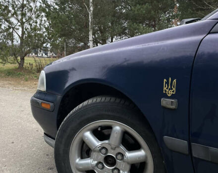 Синій Вольво V40, об'ємом двигуна 1.8 л та пробігом 247 тис. км за 3200 $, фото 4 на Automoto.ua