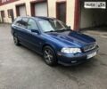 Синий Вольво В40, объемом двигателя 1.9 л и пробегом 293 тыс. км за 3500 $, фото 1 на Automoto.ua