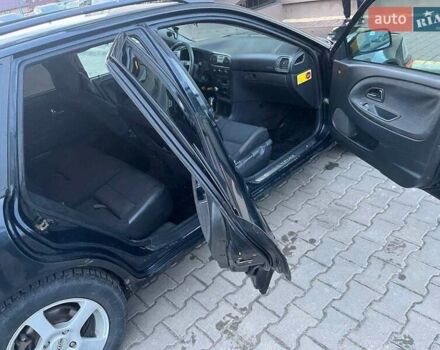 Синій Вольво V40, об'ємом двигуна 1.8 л та пробігом 250 тис. км за 2700 $, фото 10 на Automoto.ua