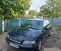 Синий Вольво В40, объемом двигателя 1.9 л и пробегом 290 тыс. км за 1500 $, фото 1 на Automoto.ua