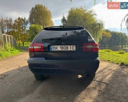 Вольво В40 2001 в Ровно на Automoto.ua Синий Вольво В40, объемом двигателя 1.95 л и пробегом 469 тыс. км за 4000 $, фото 4 на Automoto.ua