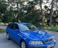 Синий Вольво В40, объемом двигателя 1.8 л и пробегом 255 тыс. км за 4500 $, фото 1 на Automoto.ua