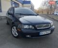 Синий Вольво В40, объемом двигателя 1.87 л и пробегом 319 тыс. км за 4400 $, фото 1 на Automoto.ua