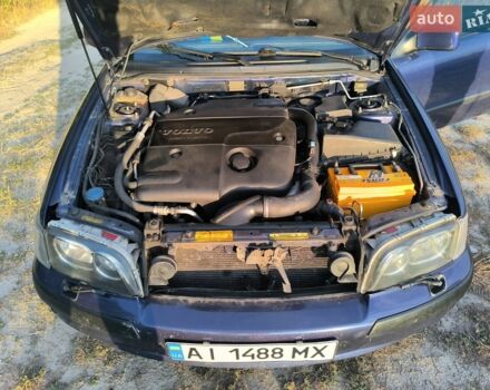 Синій Вольво V40, об'ємом двигуна 1.9 л та пробігом 320 тис. км за 3500 $, фото 18 на Automoto.ua