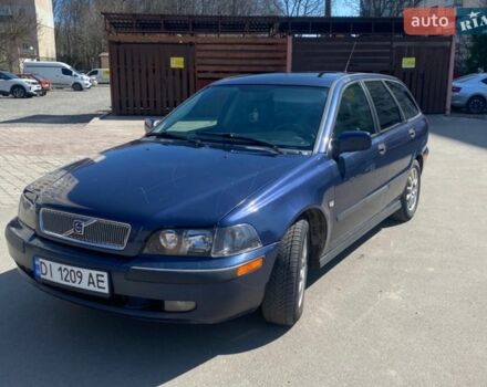 Синий Вольво В40, объемом двигателя 1.87 л и пробегом 341 тыс. км за 2700 $, фото 1 на Automoto.ua