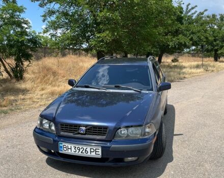 Синій Вольво V40, об'ємом двигуна 1.9 л та пробігом 350 тис. км за 2500 $, фото 1 на Automoto.ua