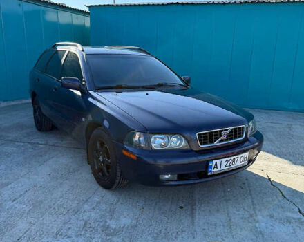 Синій Вольво V40, об'ємом двигуна 1.8 л та пробігом 275 тис. км за 4800 $, фото 1 на Automoto.ua