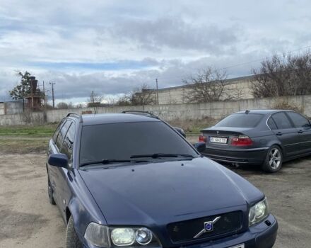 Синий Вольво В40, объемом двигателя 0 л и пробегом 280 тыс. км за 1450 $, фото 1 на Automoto.ua