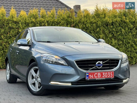 Синій Вольво V40, об'ємом двигуна 1.6 л та пробігом 227 тис. км за 10590 $, фото 1 на Automoto.ua