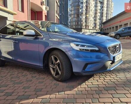 Синій Вольво V40, об'ємом двигуна 2 л та пробігом 282 тис. км за 14500 $, фото 1 на Automoto.ua