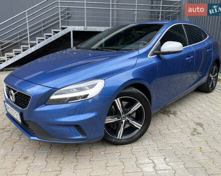 Синій Вольво V40, об'ємом двигуна 1.97 л та пробігом 151 тис. км за 18000 $, фото 1 на Automoto.ua