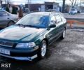 Зелений Вольво V40, об'ємом двигуна 1.9 л та пробігом 400 тис. км за 3200 $, фото 5 на Automoto.ua