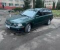 Зелений Вольво V40, об'ємом двигуна 1.8 л та пробігом 360 тис. км за 2600 $, фото 1 на Automoto.ua
