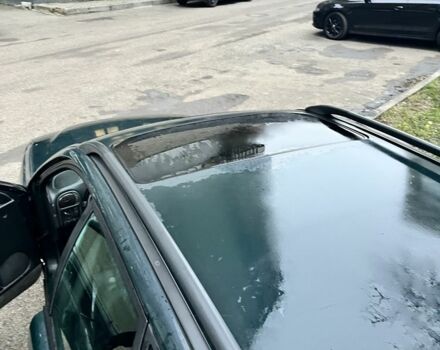 Зелений Вольво V40, об'ємом двигуна 1.9 л та пробігом 327 тис. км за 1538 $, фото 8 на Automoto.ua