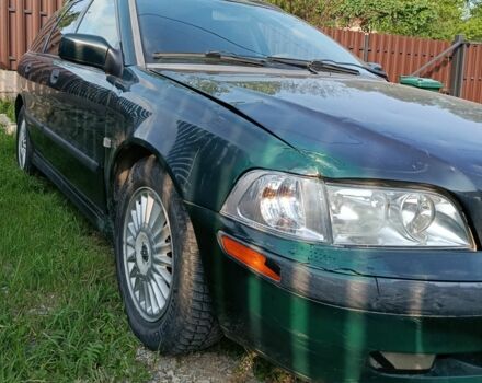 Зелений Вольво V40, об'ємом двигуна 1.9 л та пробігом 278 тис. км за 2887 $, фото 3 на Automoto.ua