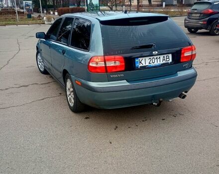 Зелений Вольво V40, об'ємом двигуна 1.8 л та пробігом 0 тис. км за 4000 $, фото 4 на Automoto.ua