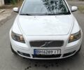 Белый Вольво В50, объемом двигателя 2 л и пробегом 256 тыс. км за 5500 $, фото 2 на Automoto.ua