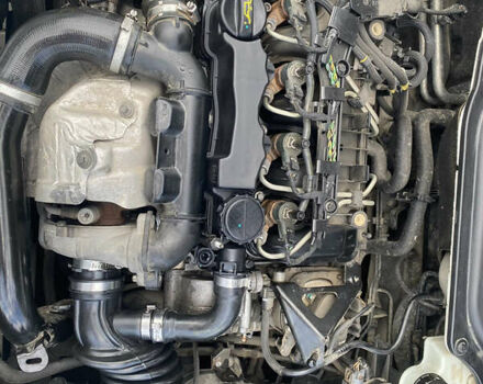 Білий Вольво V50, об'ємом двигуна 1.56 л та пробігом 230 тис. км за 6799 $, фото 33 на Automoto.ua