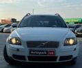 Вольво В50 2008 в Львове на Automoto.ua Белый Вольво В50, объемом двигателя 1.8 л и пробегом 299 тыс. км за 5490 $, фото 1 на Automoto.ua