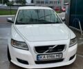 Білий Вольво V50, об'ємом двигуна 2.4 л та пробігом 150 тис. км за 9000 $, фото 1 на Automoto.ua