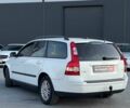 Вольво В50 2008 в Львове на Automoto.ua Белый Вольво В50, объемом двигателя 1.8 л и пробегом 299 тыс. км за 5490 $, фото 6 на Automoto.ua