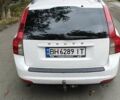 Белый Вольво В50, объемом двигателя 2 л и пробегом 256 тыс. км за 5500 $, фото 5 на Automoto.ua