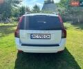 Белый Вольво В50, объемом двигателя 1.56 л и пробегом 287 тыс. км за 6200 $, фото 5 на Automoto.ua