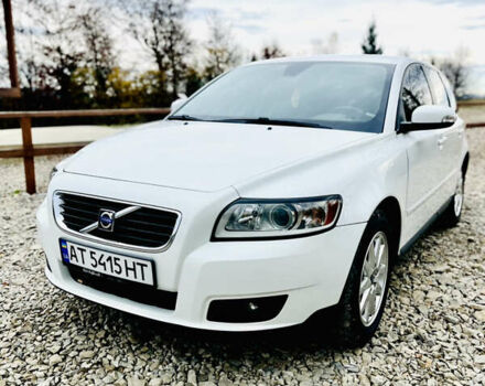 Білий Вольво V50, об'ємом двигуна 1.56 л та пробігом 233 тис. км за 6599 $, фото 8 на Automoto.ua