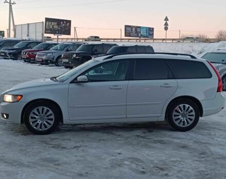 Белый Вольво В50, объемом двигателя 2 л и пробегом 231 тыс. км за 6940 $, фото 12 на Automoto.ua