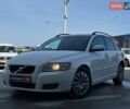 Білий Вольво V50, об'ємом двигуна 2 л та пробігом 231 тис. км за 7990 $, фото 1 на Automoto.ua