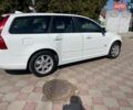 Белый Вольво В50, объемом двигателя 1.56 л и пробегом 228 тыс. км за 5950 $, фото 32 на Automoto.ua