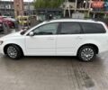 Білий Вольво V50, об'ємом двигуна 2 л та пробігом 231 тис. км за 8000 $, фото 1 на Automoto.ua