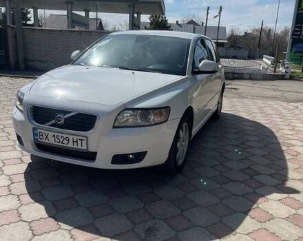 Білий Вольво V50, об'ємом двигуна 1.56 л та пробігом 228 тис. км за 5850 $, фото 54 на Automoto.ua