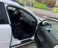 Белый Вольво В50, объемом двигателя 1.6 л и пробегом 243 тыс. км за 7650 $, фото 3 на Automoto.ua