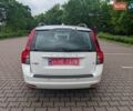 Білий Вольво V50, об'ємом двигуна 1.6 л та пробігом 188 тис. км за 7999 $, фото 4 на Automoto.ua
