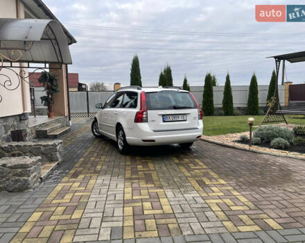 Білий Вольво V50, об'ємом двигуна 1.6 л та пробігом 179 тис. км за 7950 $, фото 54 на Automoto.ua
