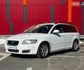 Білий Вольво V50, об'ємом двигуна 1.6 л та пробігом 208 тис. км за 9990 $, фото 3 на Automoto.ua