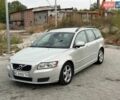 Белый Вольво В50, объемом двигателя 1.56 л и пробегом 290 тыс. км за 6700 $, фото 1 на Automoto.ua