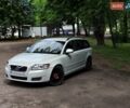 Белый Вольво В50, объемом двигателя 1.6 л и пробегом 225 тыс. км за 7400 $, фото 1 на Automoto.ua