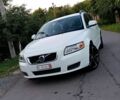 Білий Вольво V50, об'ємом двигуна 2 л та пробігом 271 тис. км за 9200 $, фото 16 на Automoto.ua